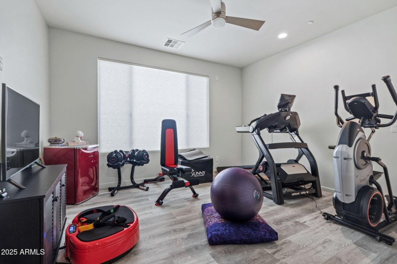 40-web-or-mls-11010 Buffalo Dr-26