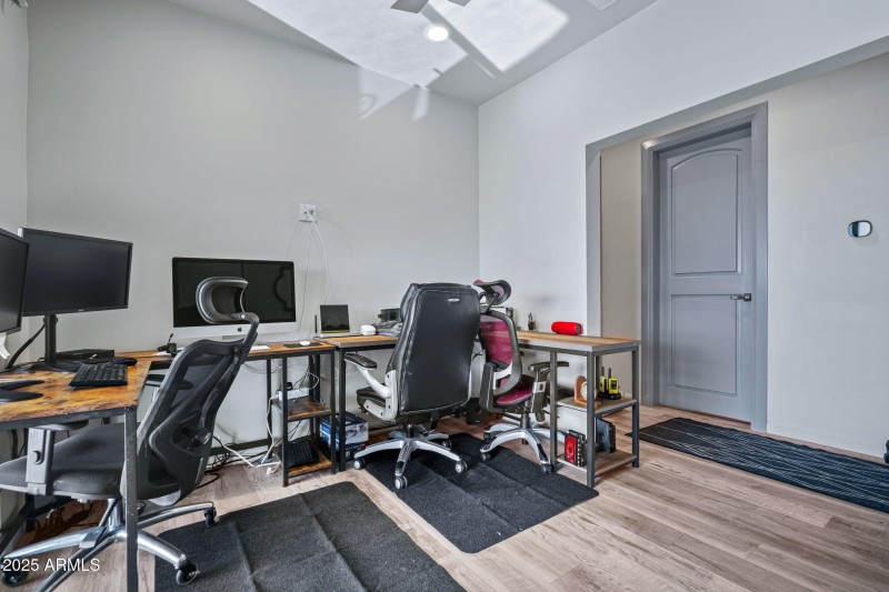 43-web-or-mls-11010 Buffalo Dr-49