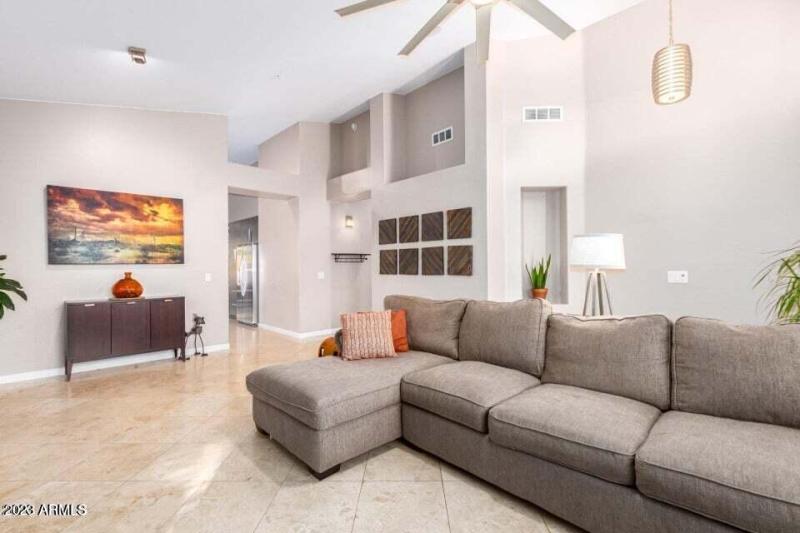 20201223204641737405000000-o