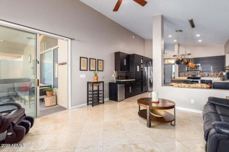 20201223204600848591000000-o