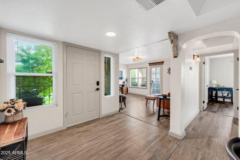 8787 E Mountain View Rd Unit 2100-16