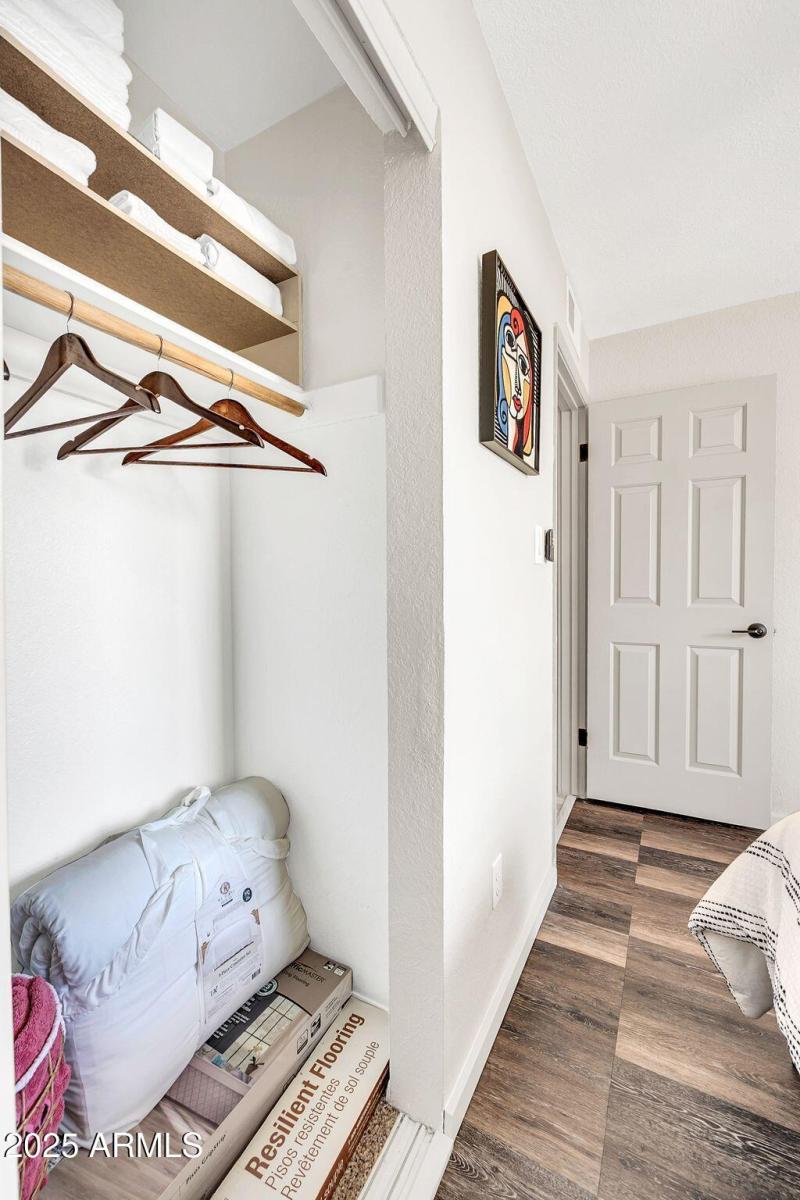 8787 E Mountain View Rd Unit 2100-37