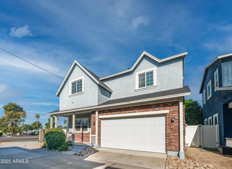 706 E Boca Raton Dr Exterior Photos-1