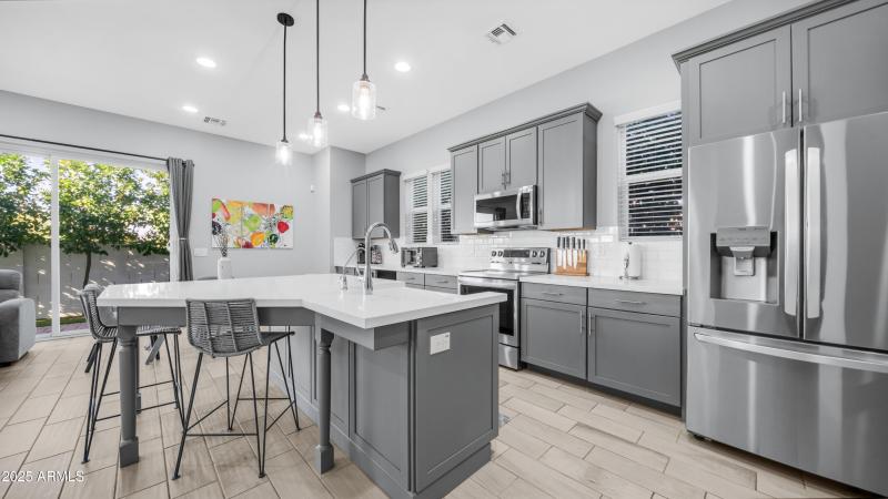 706 E Boca Raton Dr (9)