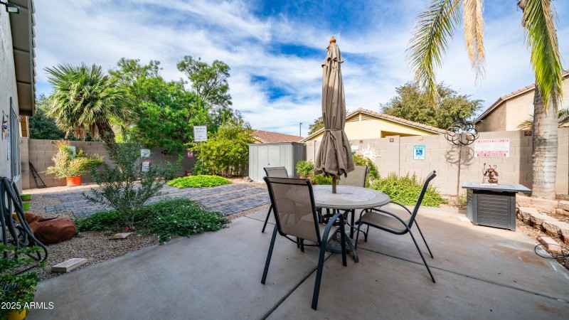 882 E Baylor Ln Exterior Photos-7