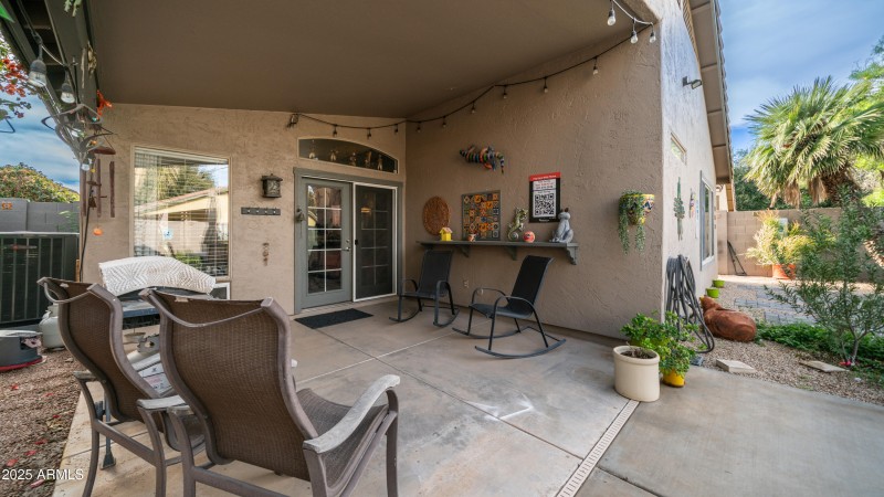 882 E Baylor Ln Exterior Photos-9