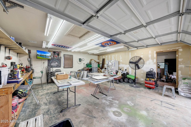 Detached Garage / Workshop 1