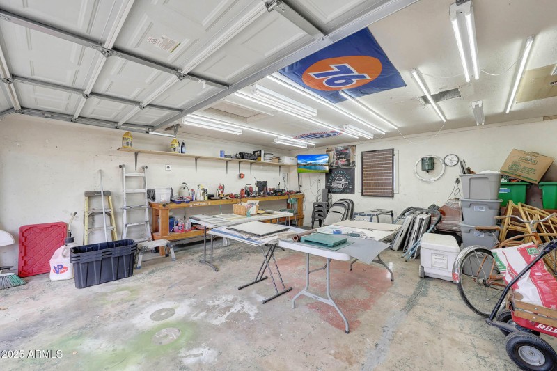 Detached Garage / Workshop 3