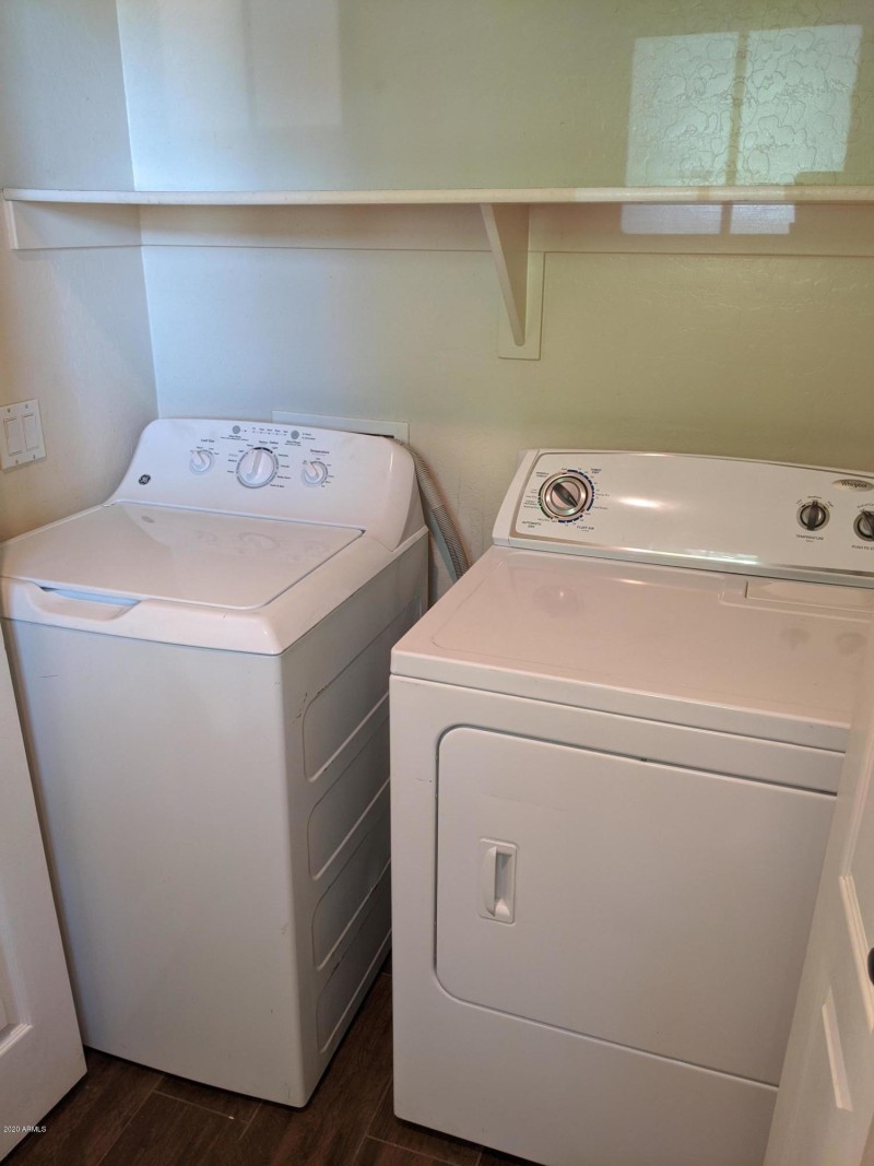Washer & Dryer Included