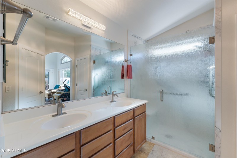 26-9867 W Harmony Ln