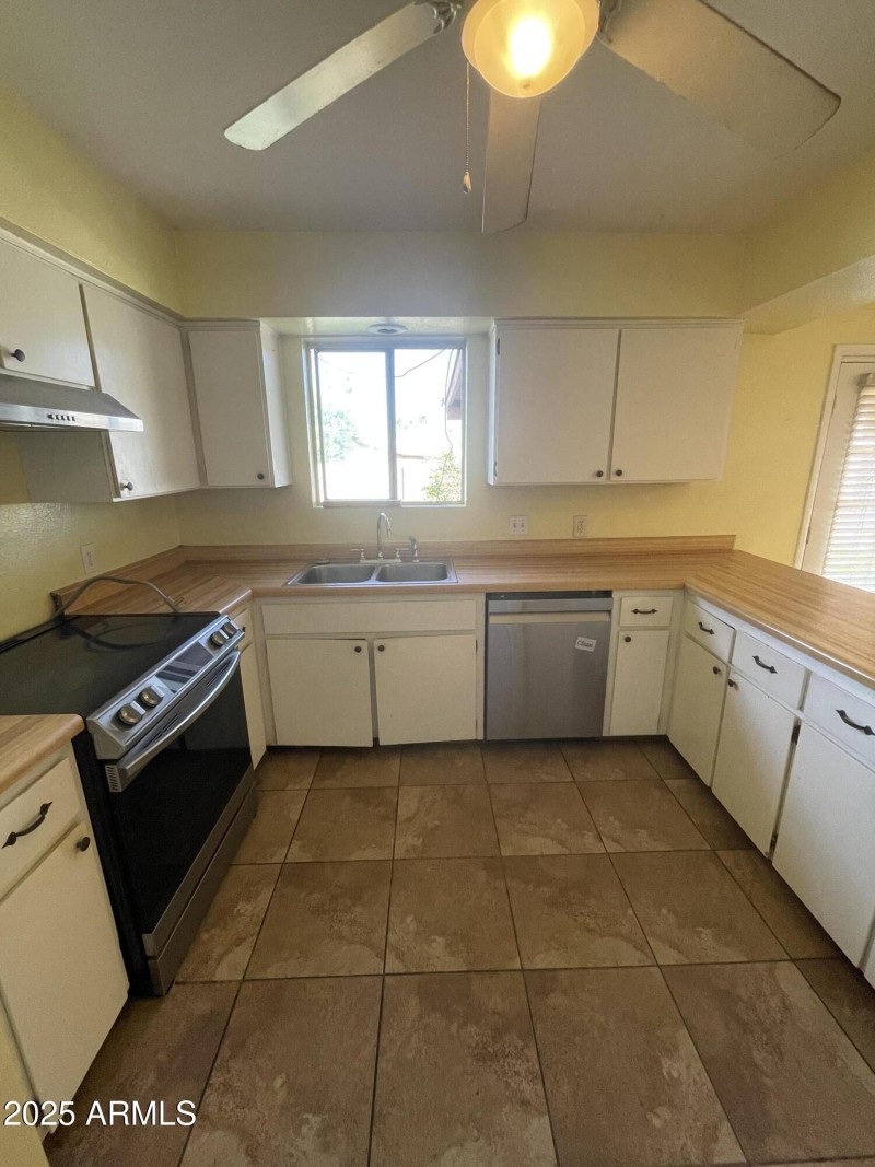 Photo Dec 01 2025, 9 28 17 AM