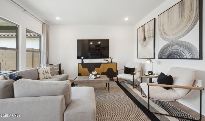 158598_Laveen Springs_Clyde_Great Room_L