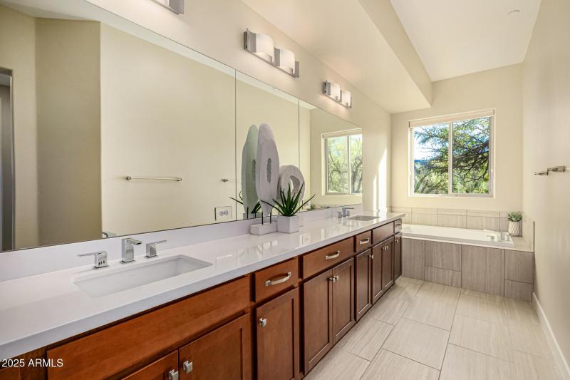 Primary bath with soaking tub
