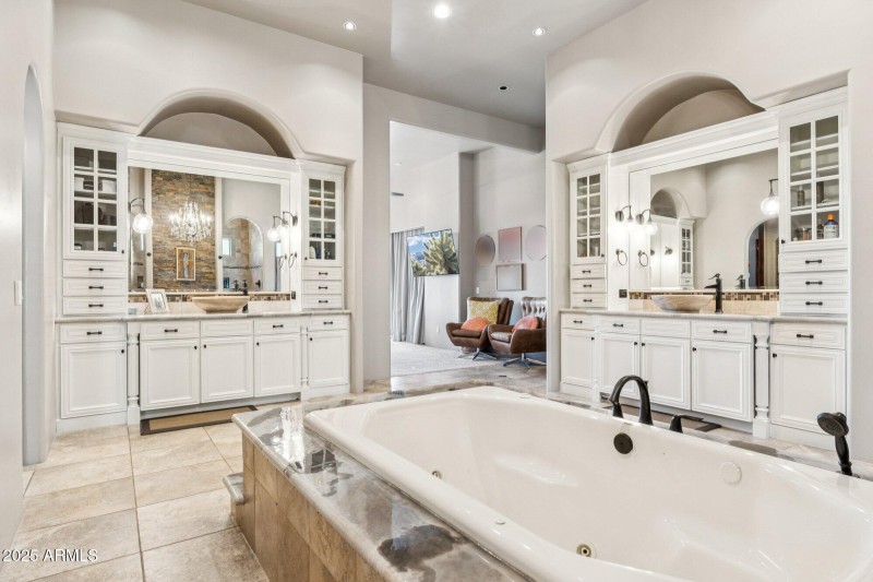 A True Primary Suite