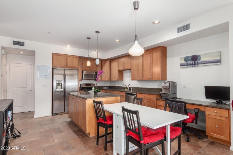 20200508195506542561000000-o