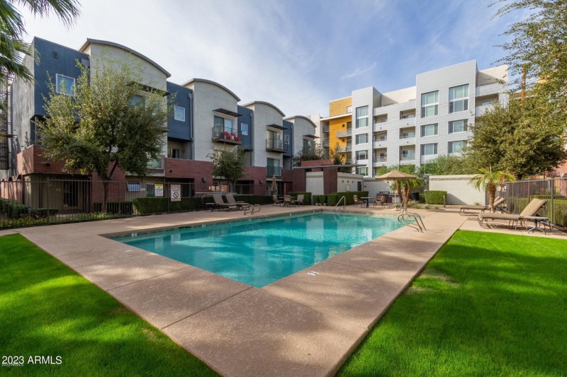 20200508195605473847000000-o