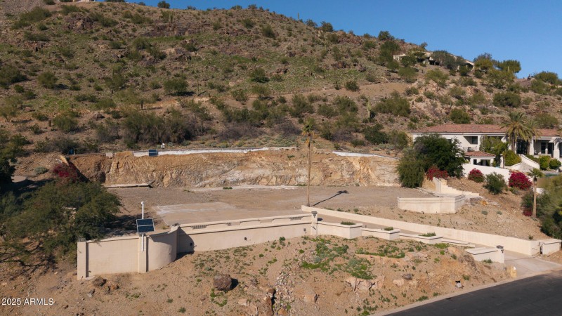 6418 E Joshua Tree Ln