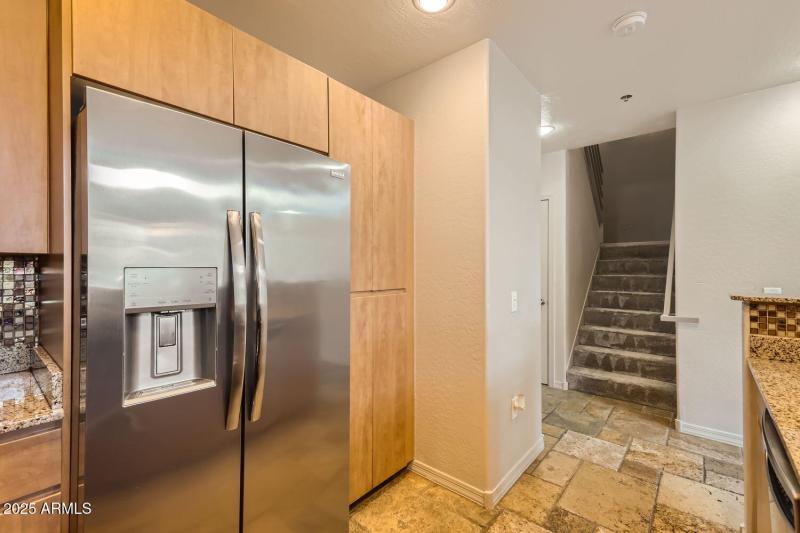 17 W Vernon Ave Unit 615 - Web Quality -