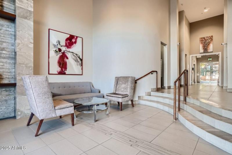 17 W Vernon Ave Unit 105 Phoenix AZ - W