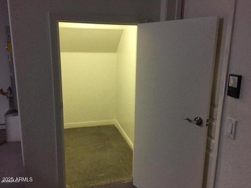 LARGE STORAGE ROOM IN GARAGE