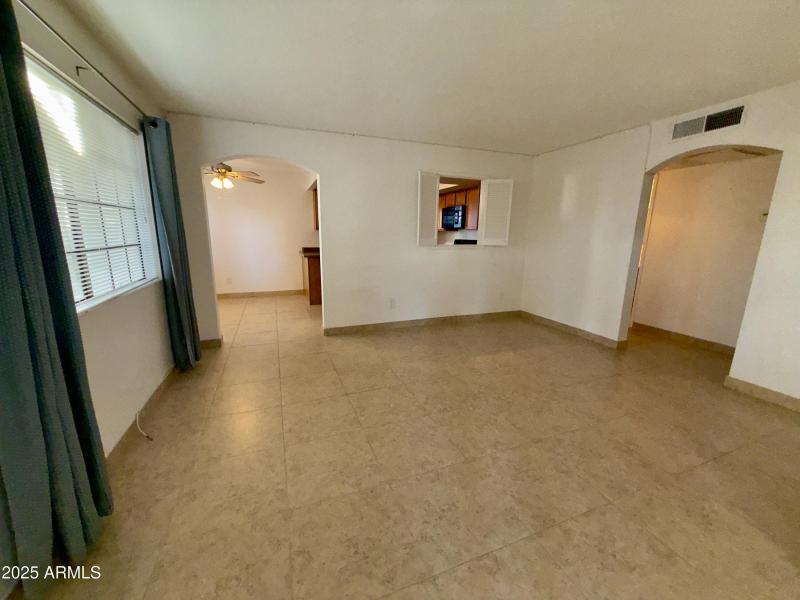 925 S. Longmore Dr. #109 - 8