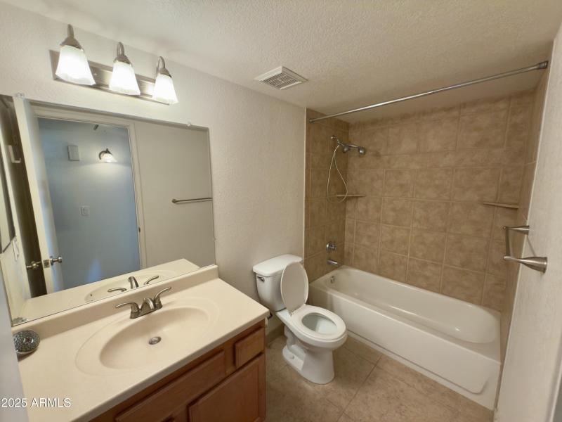 925 S. Longmore Dr. #109 - 43