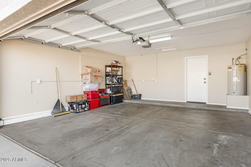 14011 W Port Royale Ln Surprise - 220