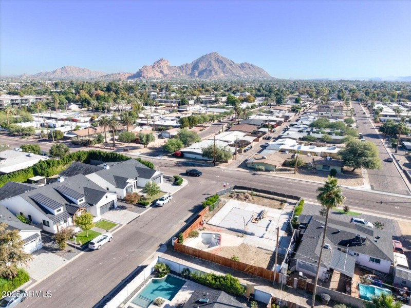 2-DJI_20251202103434_0625_D