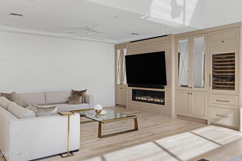 5841 N Echo Canyon Cir-15