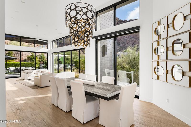 5841 N Echo Canyon Cir-31