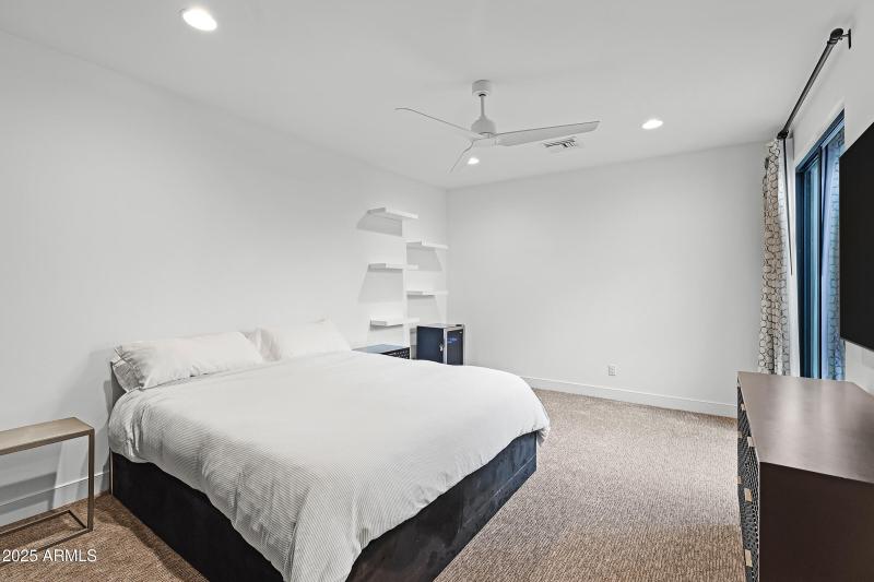 5841 N Echo Canyon Cir-32