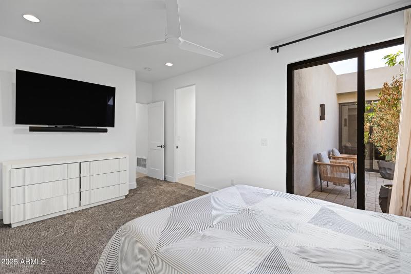 5841 N Echo Canyon Cir-37