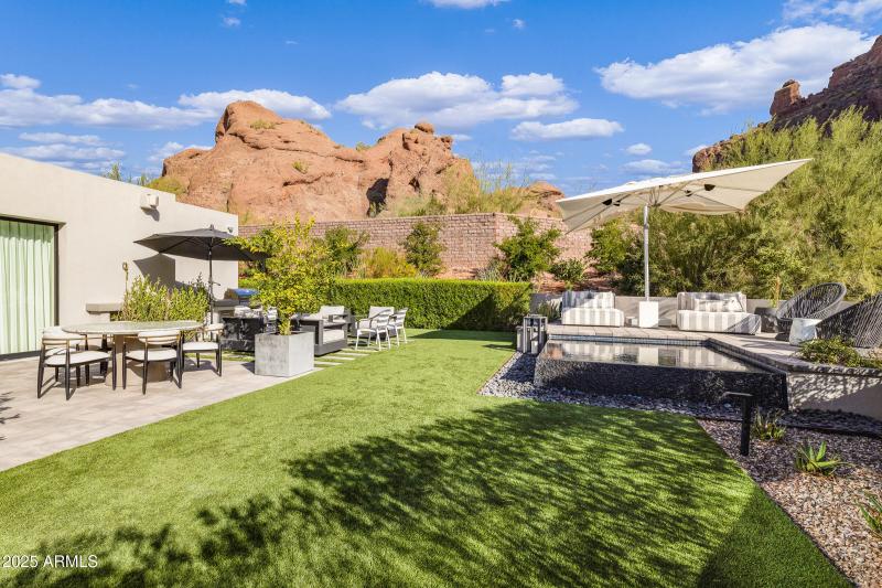 5841 N Echo Canyon Cir-58