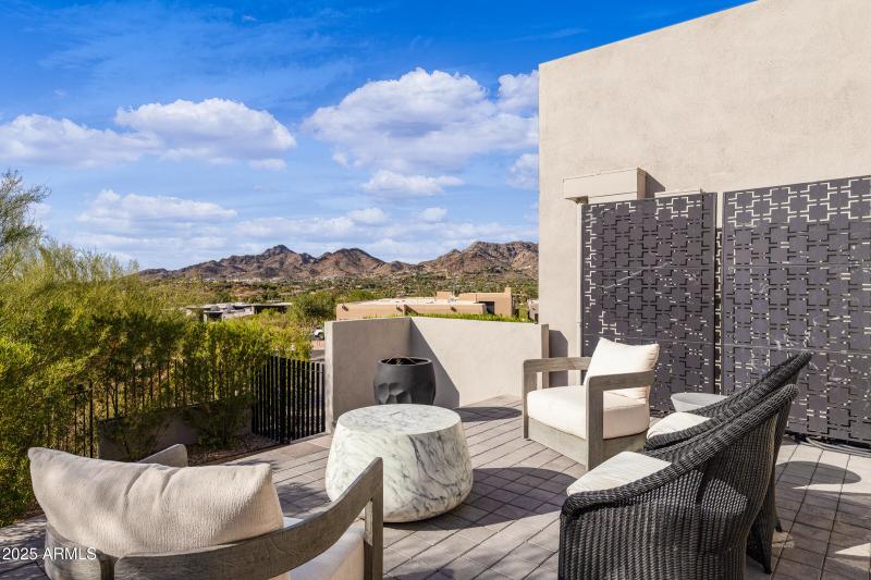 5841 N Echo Canyon Cir-61