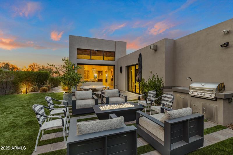 5841 N Echo Canyon Cir-80