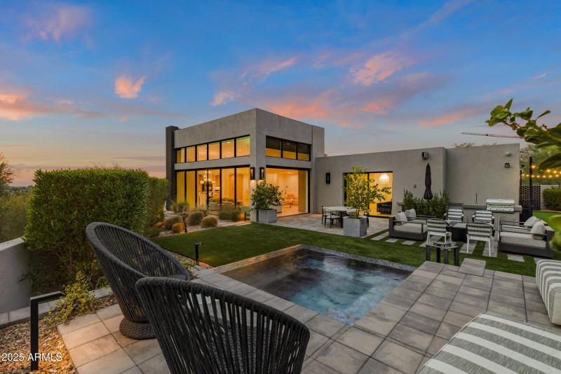 5841 N Echo Canyon Cir-85