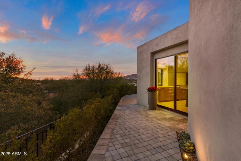 5841 N Echo Canyon Cir-87