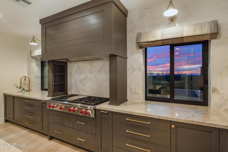 5841 N Echo Canyon Cir-89