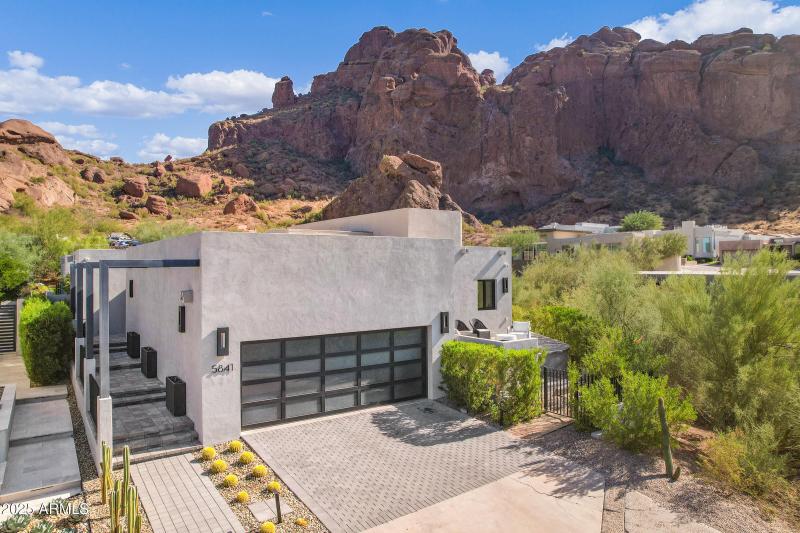 5841 N Echo Canyon Cir-97