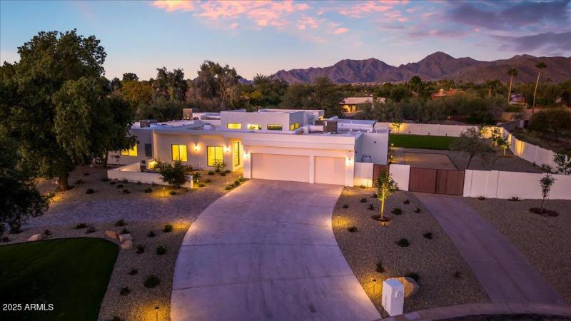 014-DJI_20251128174114_0061_D_v2