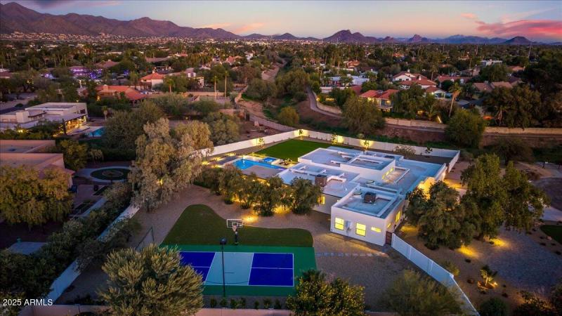 020-DJI_20251128174458_0068_D_v2