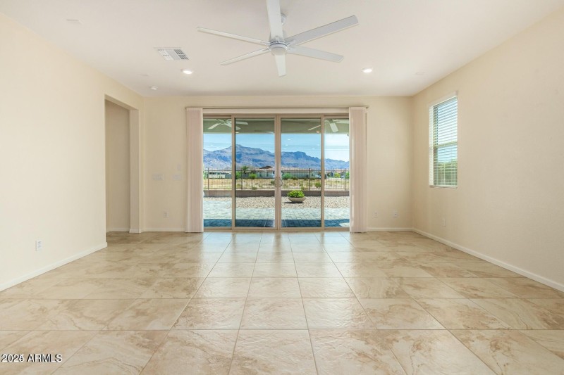 20240709072010554050000000-4