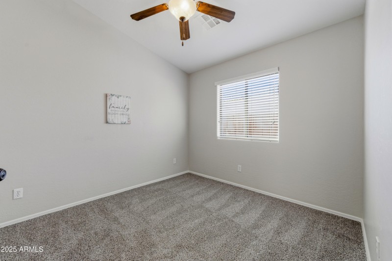 45526 W Windmill Dr-27