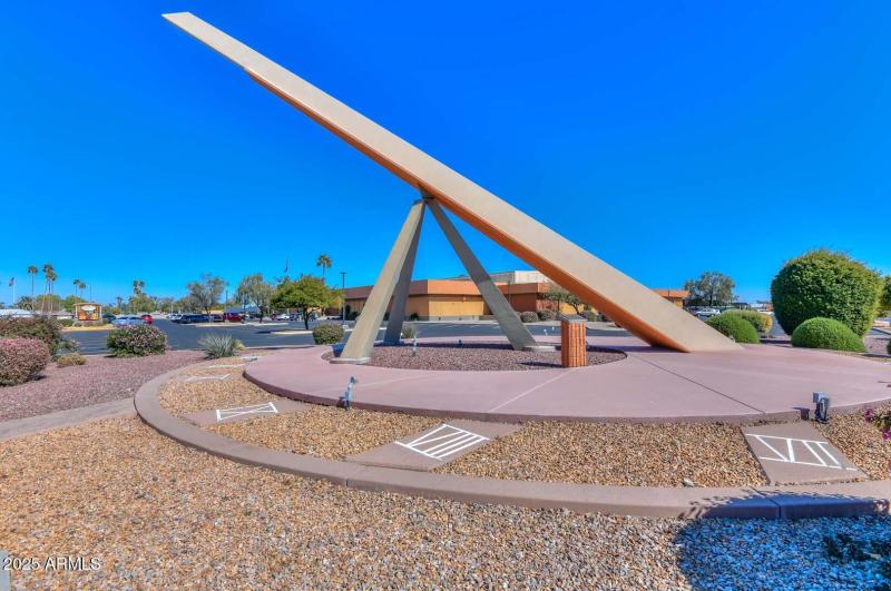 Sundial Center-Clock