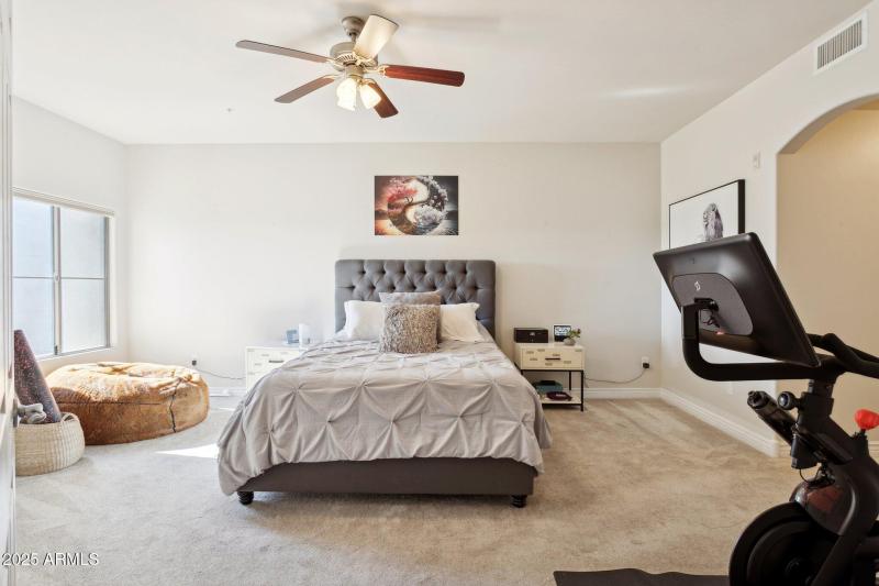 11-web-or-mls-5350-e-deer-valley-dr-4267