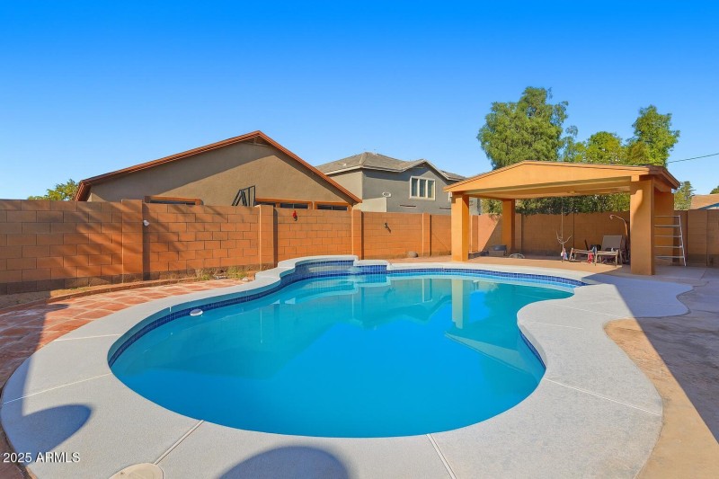 Pool 3