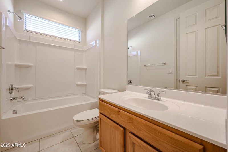 Connected Secondary Bathroom