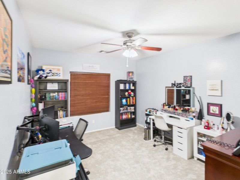 CAM04435G0-PR0019-STILL043