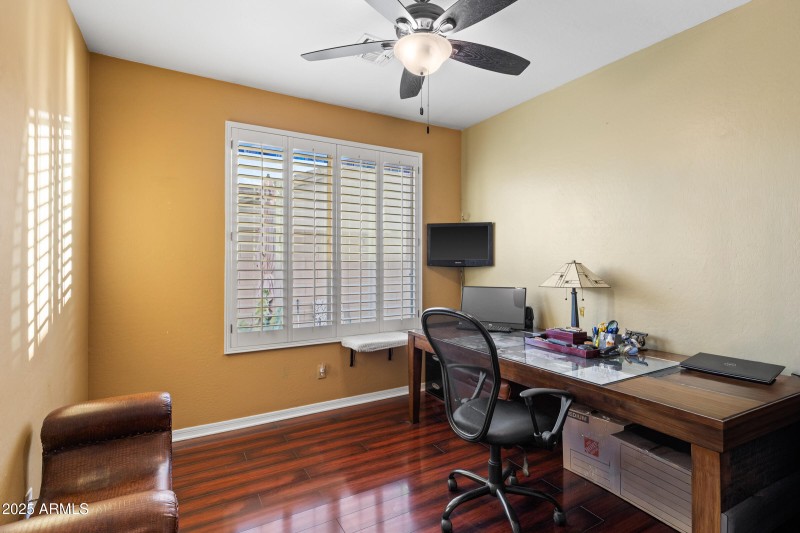 31417 N Desert Star St-24