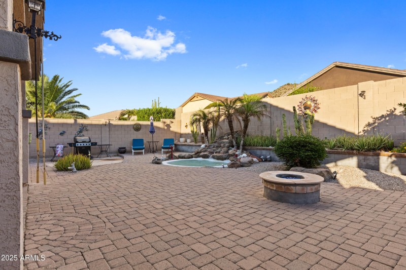 31417 N Desert Star St-36